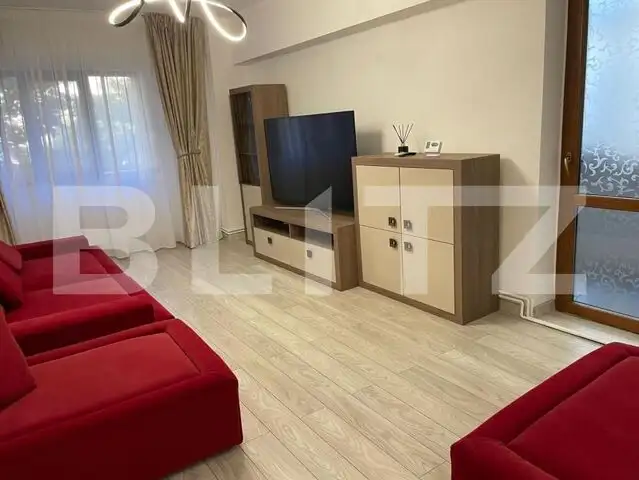 Apartament cu 2 camere, centrală termică, Calea București, lângă Universitate