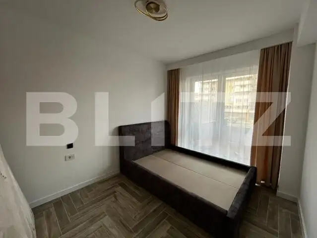 Apartament de 2 camere, 50 mp cu 30 mp terasa, cartier Luceafarul