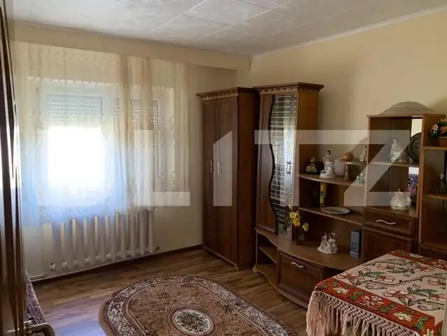 Apartament 3 camere, 73 mp, Cugir