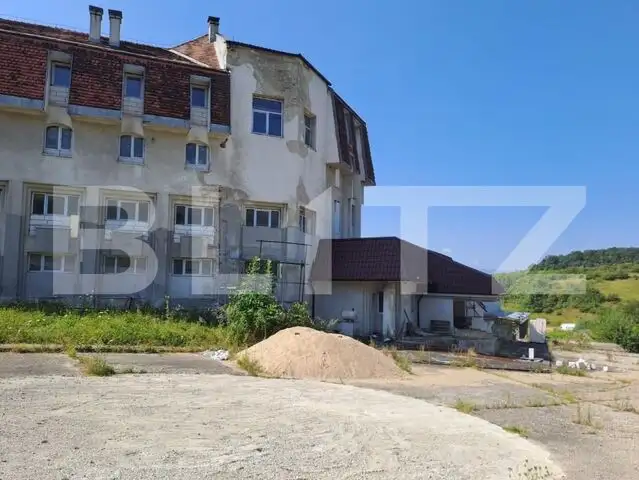 Motel "Izvorul Crisului" cu restaurant de vanzare