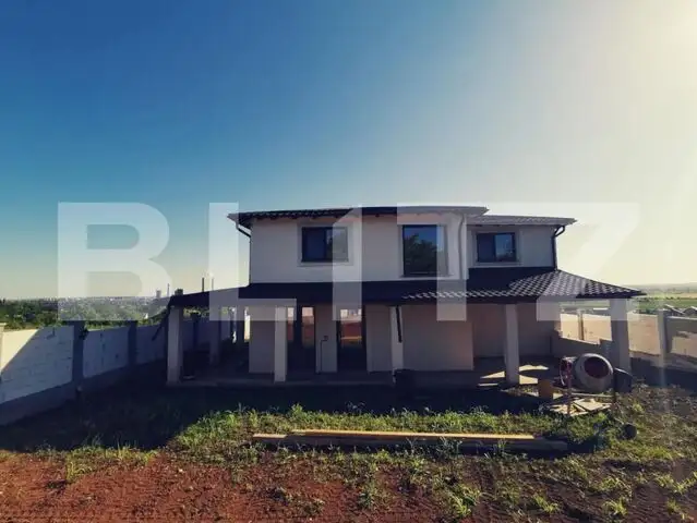Casa mediteraneana P+E cu vedere panoramica, 150 mp, Simnicu de Jos