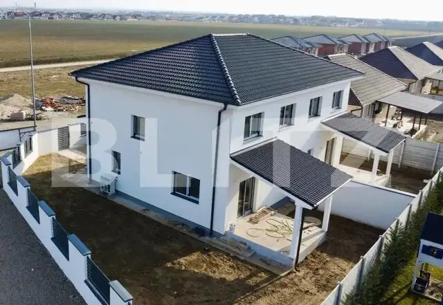 Casa duplex pe doua nivele cu suprafata utila 114mp in Santandrei