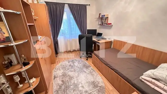 Apartament de 3 camere, zona Decebal