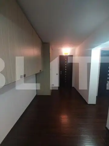 Apartament 3 camere, 65mp utili, zona 1 mai