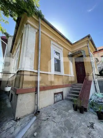 Casa boierească zona Stefan cel Mare, deschidere 22,9ml, 341 mp teren 