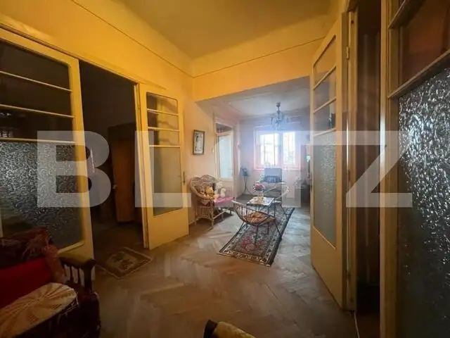 Oportunitate investitie! 2 apartamente in casa, ultracentral!