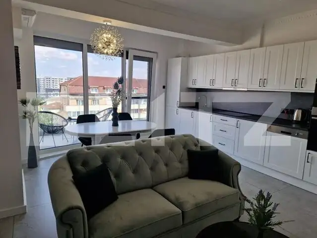 Apartament 3 camere  cu PANORAMA, in Luceafaru