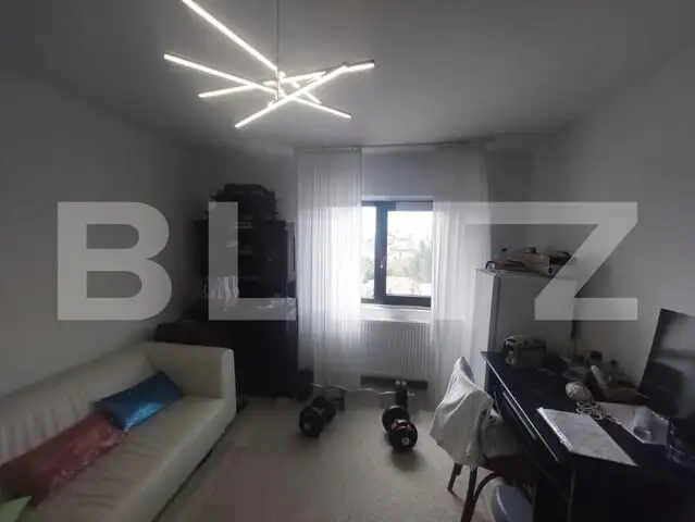 Apartament 3 camere, 70mp, zona Rendez Vous