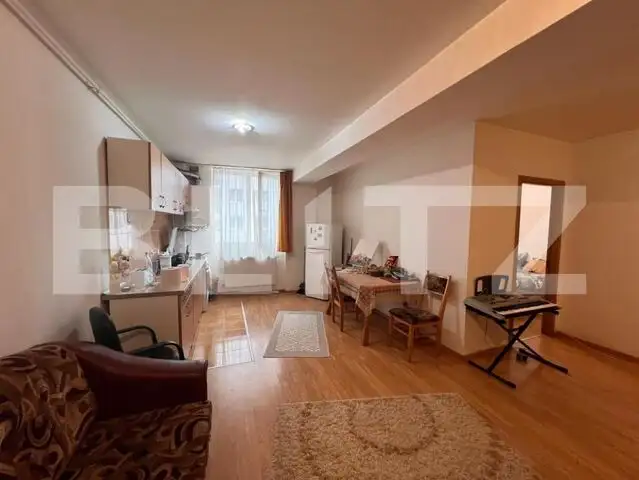 Apartament 2 camere, etaj intermediar, 51 mp, zona Oasului