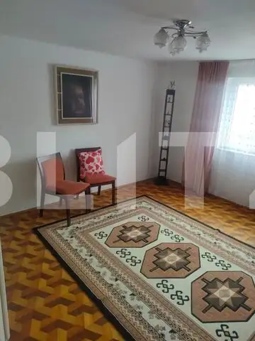 Casa cu 7 camere, 160mp utili, zona Marginea