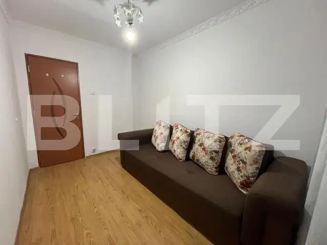 Apartament cu 3 camere, etaj 1, 50 mp, zona Craiovița Nouă