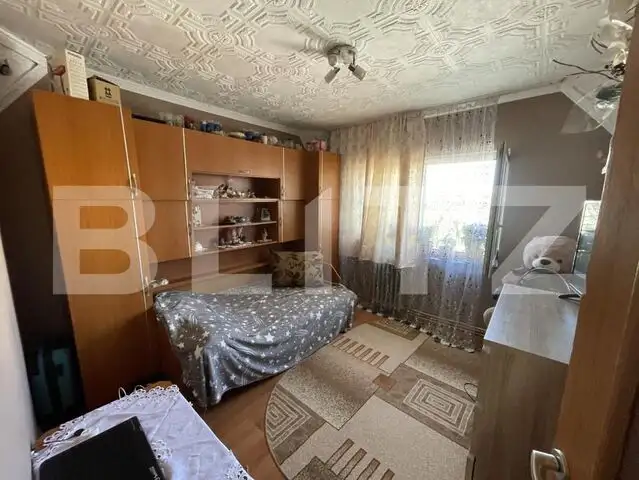 Apartament, 43mp, zona Micro 17