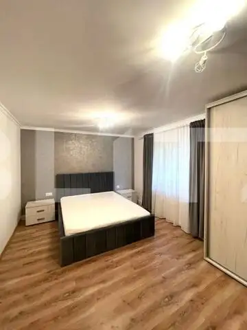 Apartament LUX,  3 camere, decomandat, 65 mp, garaj, zona UMF