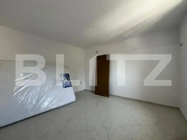 Apartament cu 3 camere, 70mp, AC, CT, zona Centrală