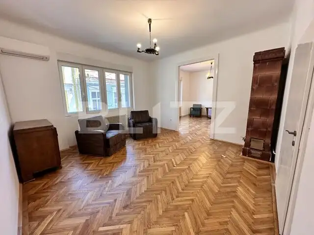 Apartament Ultracentral, se mobileaza nou, acces la curte. 60mp