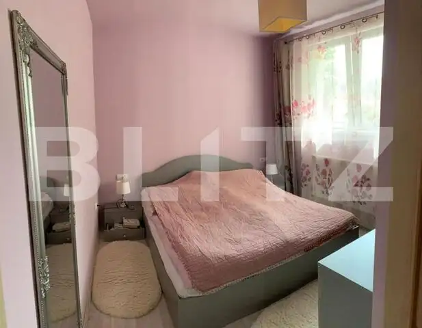 Apartament cu 2 camere, mobilat, zona Vivo