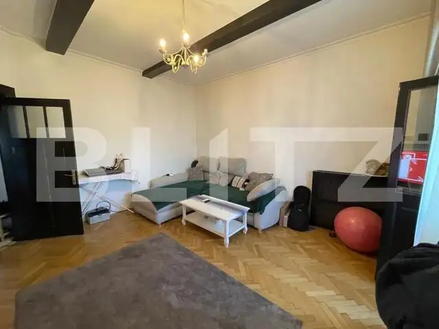 Apartament 3 camere decomandat, Ultracentral, zona English Park/Primarie