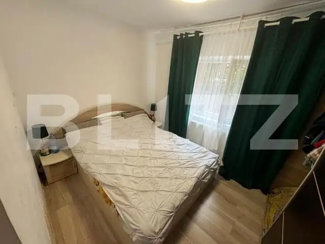 Apartament 3 camere, 64 mp, zona Cetate