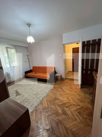 Apartament 2 camere, etaj intermediar, zona Minerva