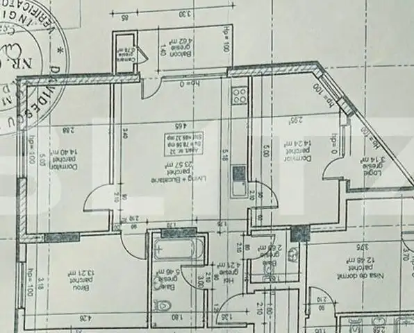 Apartament 4 camere, etaj intermediar, zona Vivo