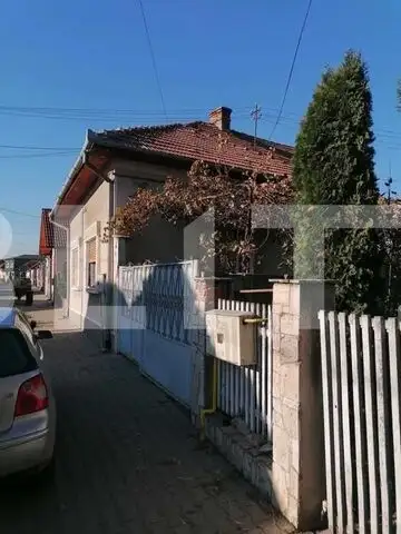 Casa individuala, 4 camere, zona centrala 