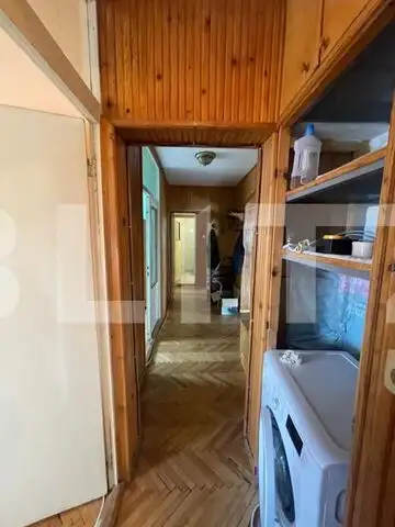 Apartament 4 camere, 92mp - etaj intermediar, Zona Intre Lacuri