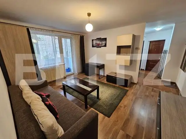 Apartament 2 camere, etaj intermediar, zona Horea