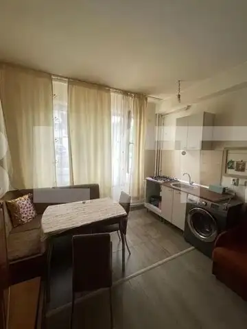 Garsoniera , pet friendly , disponibil imediat , zona strazii Lombului 