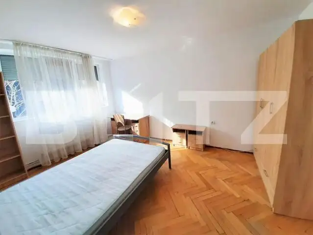 Apartament 2 camere, Decomandat, 50 mp, zona strazii Horea