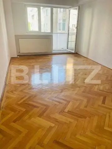 Apartament de 3 camere, 87 mp, ultracentral – pet-friendly, ideal pentru firme