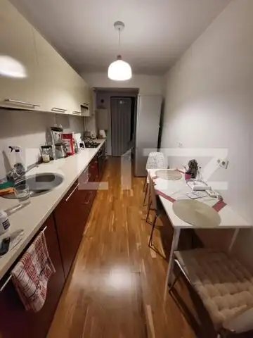 Apartament cu o camera, 40mp, zona Calea Floresti