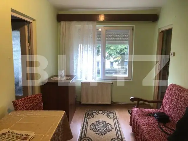 Apartament de vanzare, 2 camere, zona Micro 14