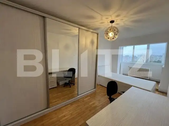 Apartament 4 camere,90mp, pet friendly,parcare, zona strazii Parang