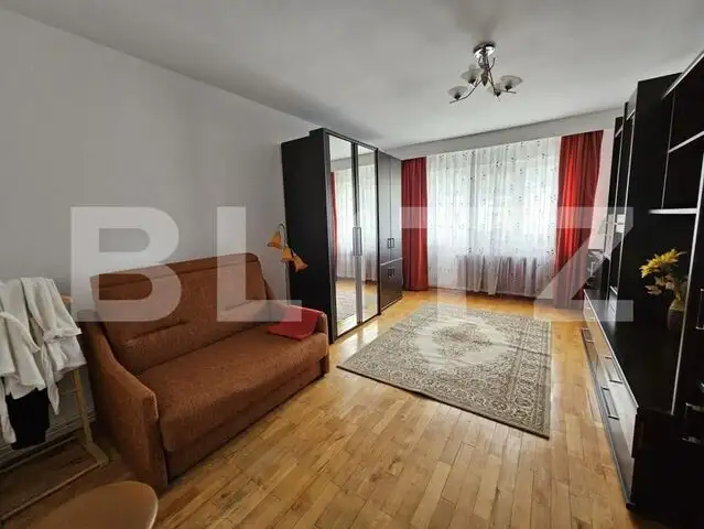 Apartament cu 2 camere, 51 mp, decomandat, zona Plaja Grigorescu