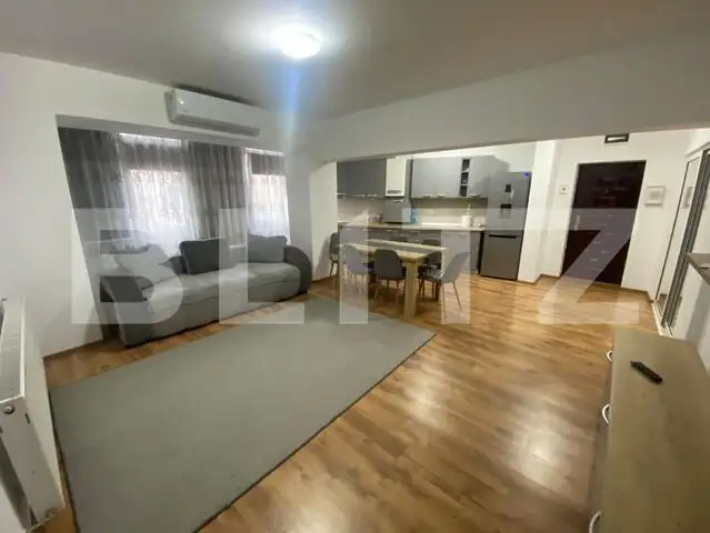 Apartament 4 camere,  100 mp, zona Cetate