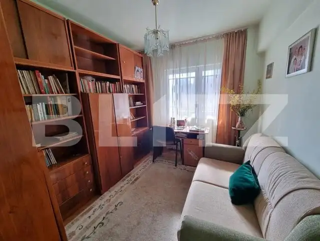 Apartament 3 camere decomandate, 63mp, etaj intermediar, zona Piata Ion Mester