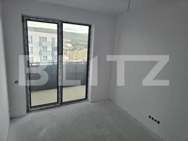 Apartament de 2 camere, semifinisat, 52 mp, garaj, zona Calea Baciului