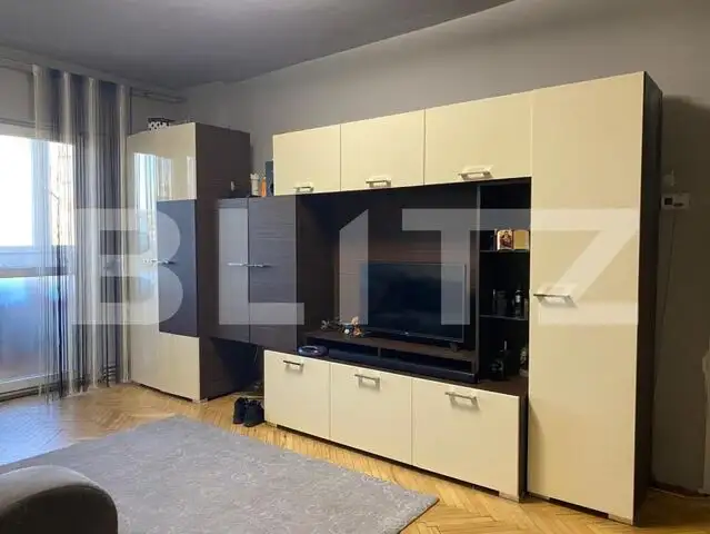 Apartament 3 camere, 65 mp, zona Ion Mester