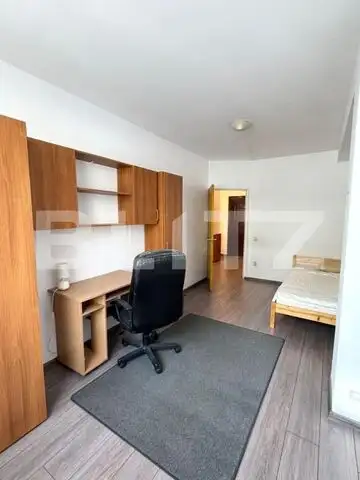 Apartament cu 3 camere decomandate 58mp, zona Oasului