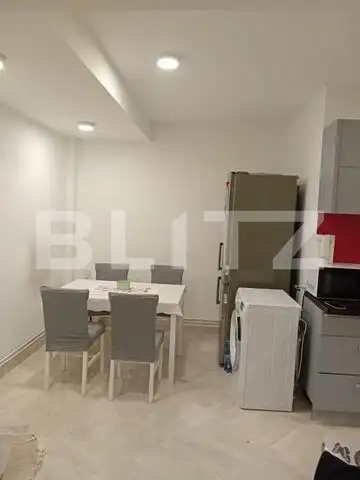 Apartament 2 camere,spatiu comercial, 50 mp, zona-Micro 16