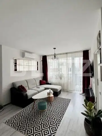 Apartament cu 2 camere, etaj intermediar, parcare subterana, zona strazii Paris