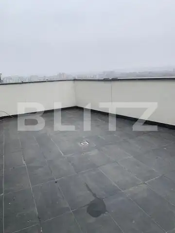 Apartament 3 camere tip penthouse cu parcare subterana, Sopor