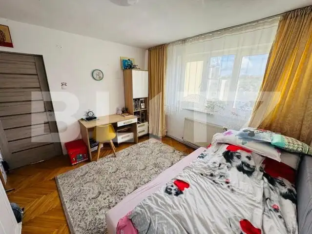 Apartament de vanzare! 2 camere decomandate, 54mp, zona sc. Liviu Rebreanu