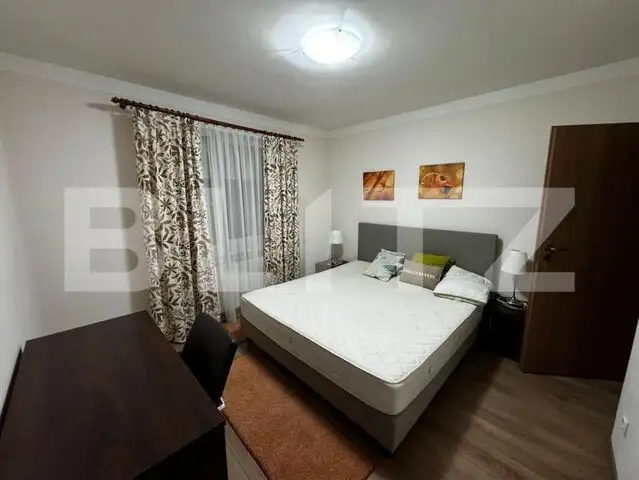 Apartament cu 3 camere, 73 mp, zona ultracentrala-Cetate