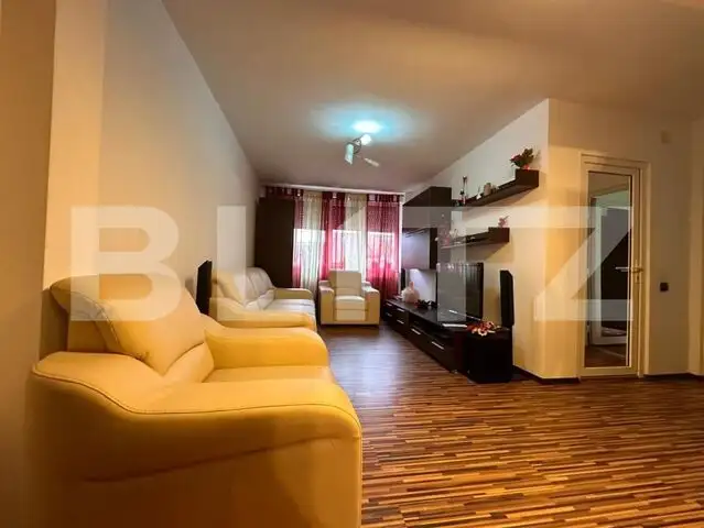 Apartament cu 3 camere, 71 mp, zona Splaiul Crisanei