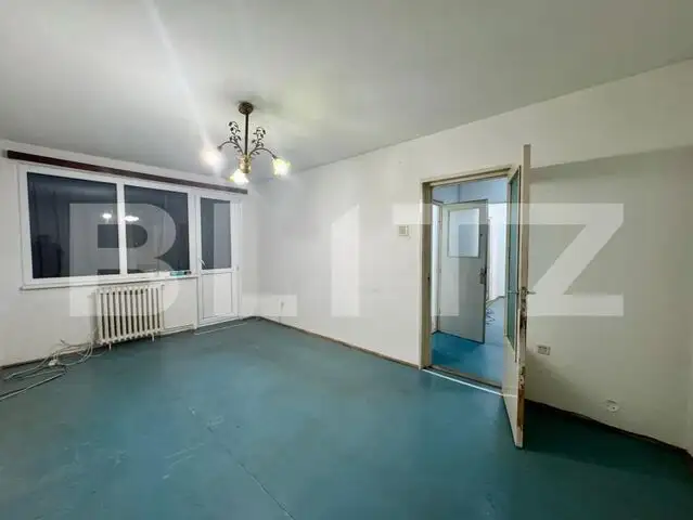 Apartament 3 camere, decomandat, 66 mp, pivniță,  balcon, zona Hipodrom 3  