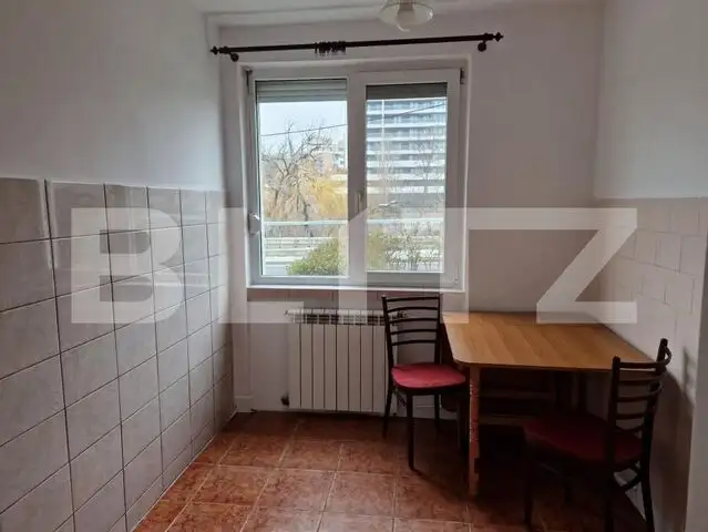 Apartament cu 2 camere, 48 mp, zona Decebal 