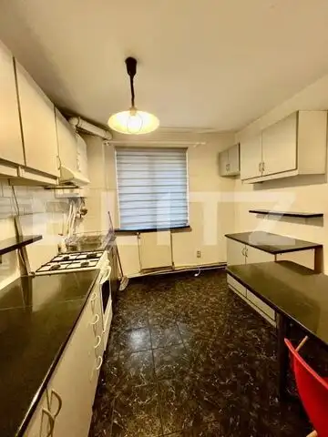 Apartament cu 3 camere, 63 mp, zona Hermes-Gheorgheni