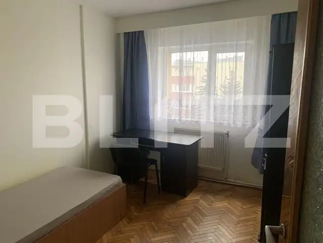 Apartament de inchiriat, cu 3 camere, complet utilat, zona Zorilor