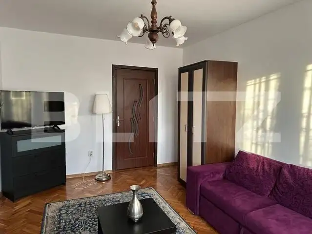 Apartament 2 camere, decomandat, zona Iulius Mall